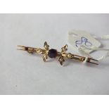 Amethyst and pearl gold mounted bar brooch