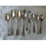 Georgian and later tea spoons, 180g.