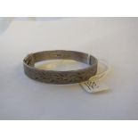 Silver leaf engraved bangle