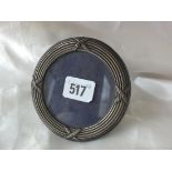 Circular picture frame with reeded ribbon border, 4.25” dia.