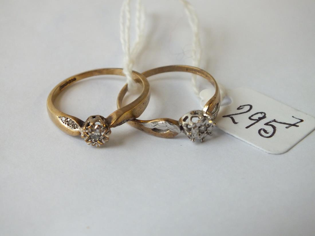 Two 9ct mounted rings