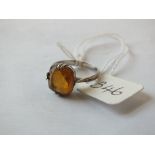 18ct. Orange stone ring 2.2g