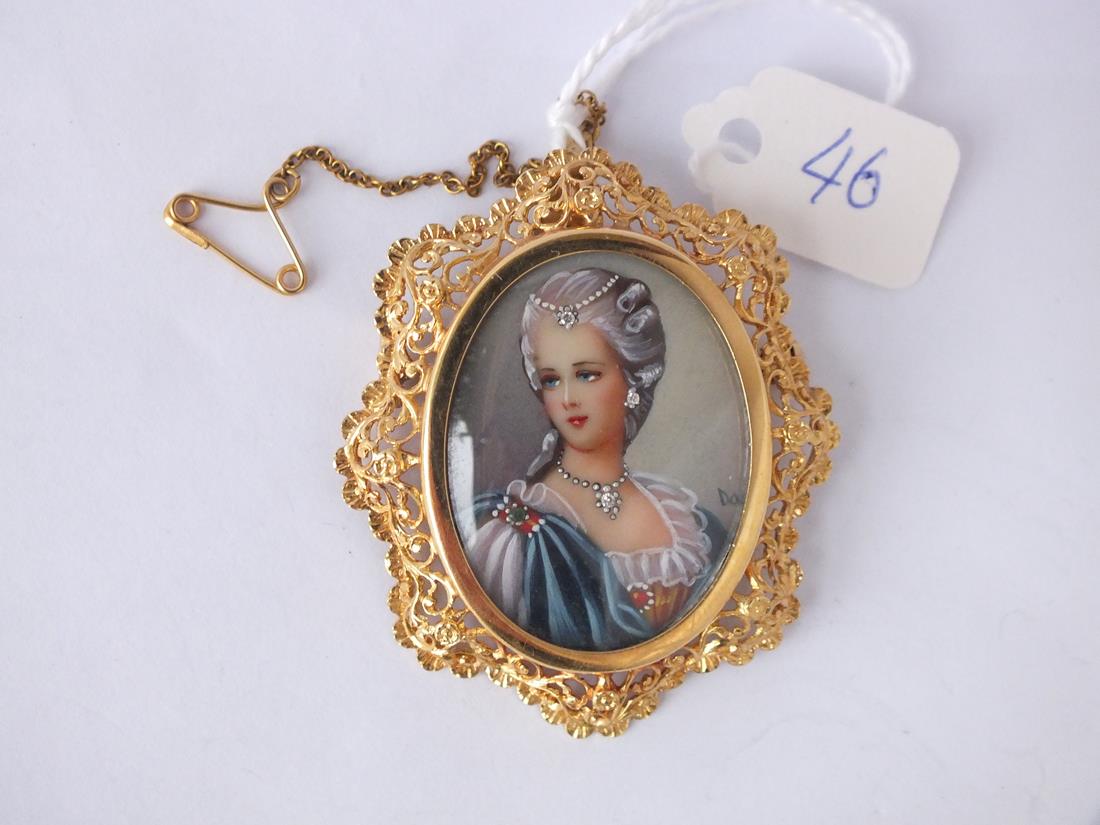 VINTAGE 18CT GOLD OVAL Portrait hand painted brooch 14g