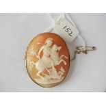 Oval cameo with St. George and dragon in 9ct mount