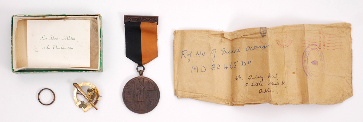 1917-1921 War of Independence service medal and a gilt metal brooch. The brooch engraved "Erin",