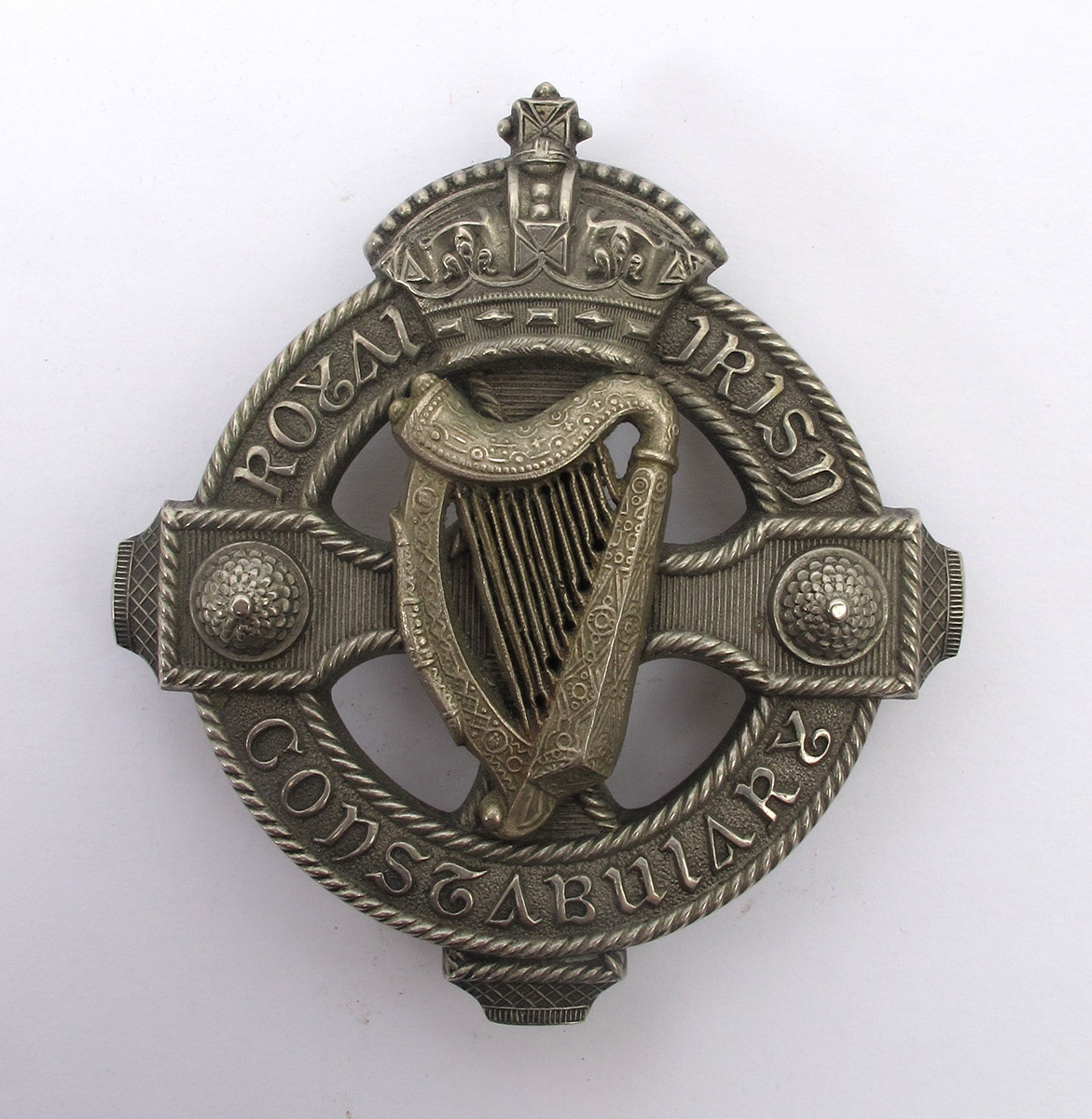 Royal Irish Constabulary District Inspector cross belt plate. A two-piece, white-metal Royal Irish