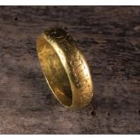 A French Antique Gold "Poésie" Ring, probably 17th Century,