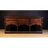 A Fine Mid 18th Century Montgomeryshire Oak Low Dresser, Circa 1750-70.