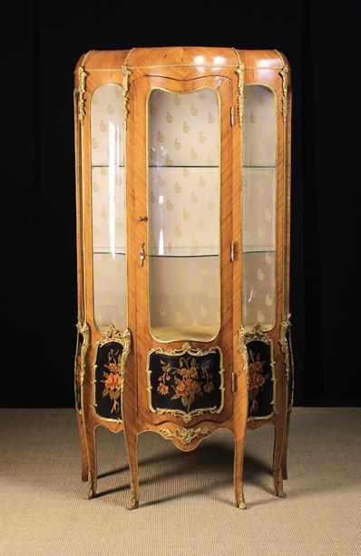 A Louis XV Style Serpentine Vitrine Cabinet clad in diagonally grained veneers with decorative gilt - Image 2 of 2