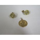 A 9ct gold pendant with an image of St Christopher together with a 9ct gold pair of earrings, approx
