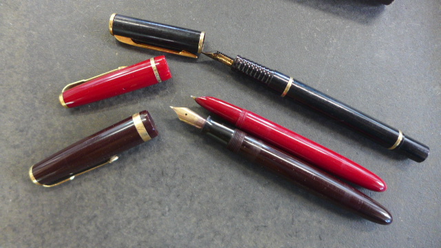 A Parker Duo fold fountain pen - A parker lady pen and another - Image 2 of 2