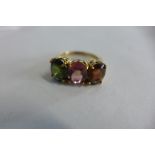 A 9ct yellow gold tourmaline stone ring, size N/O, approx 4.9 grams, overall generally good