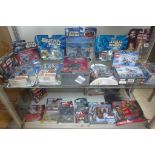 A collection of Star Wars figures, and Star Wars toys, including Lego, approx 30cm in total