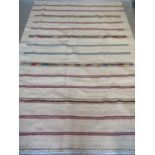 A hand knotted woollen Kilim rug - approx 255cm x 173cm - in good condition