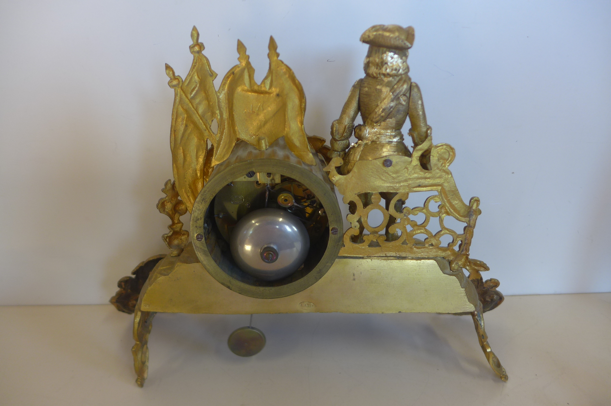 An ormulu and porcelain french figural mantle clock, Henry Mare Paris with silk suspension, 27cm - Image 4 of 4