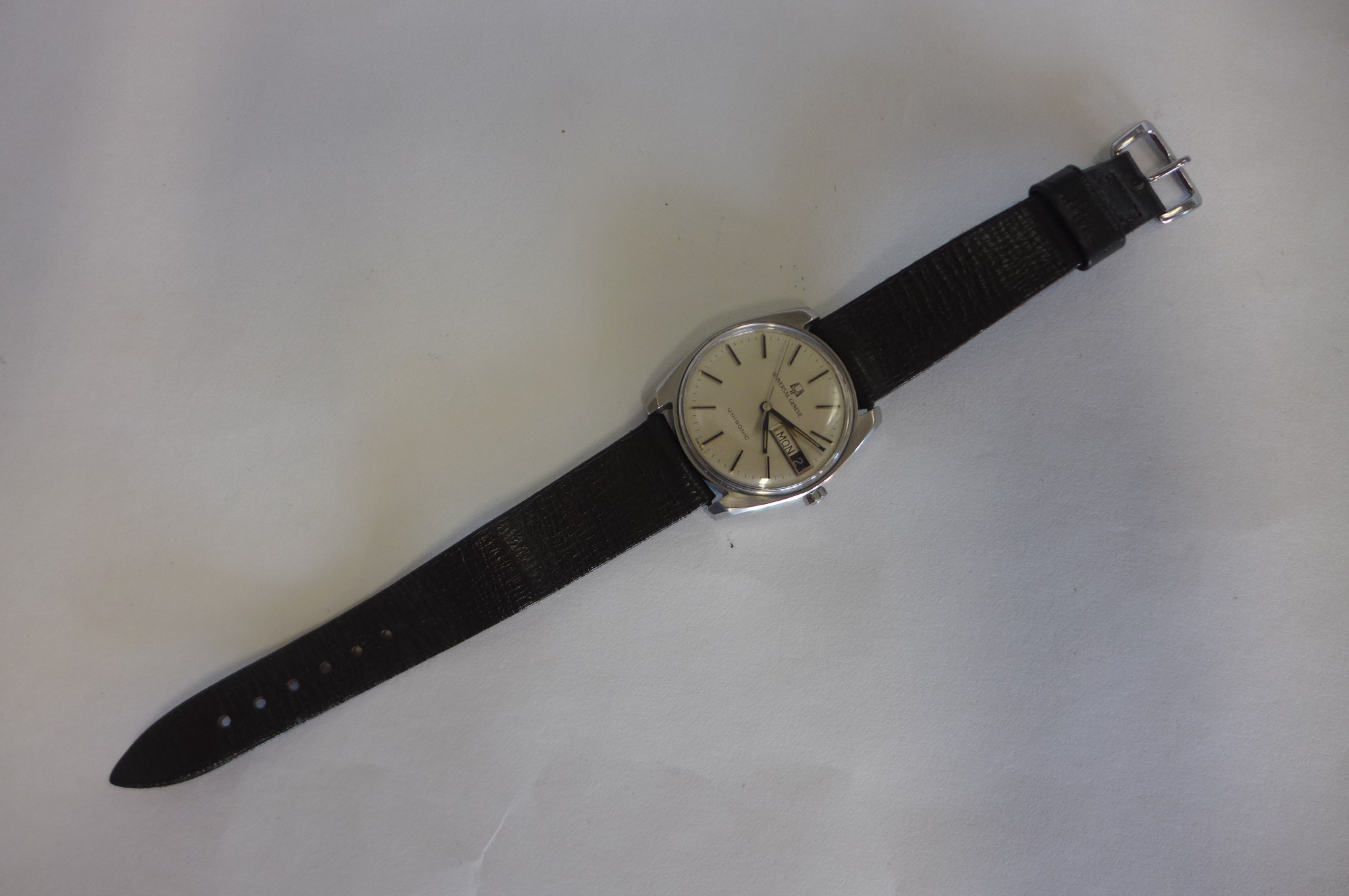 A Universal Geneve Unisonic gents wristwatch, circa 1970, 37mm wide including button, number - Image 3 of 3