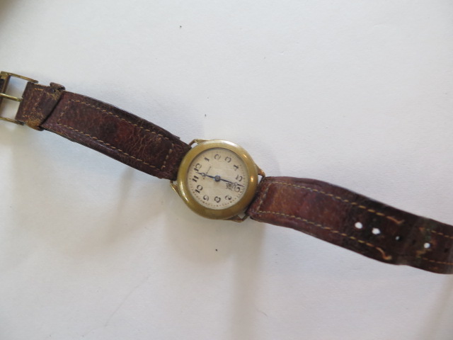 A vintage Harwood perpetual wrist watch in circular gold filled case, John Harwood is credited