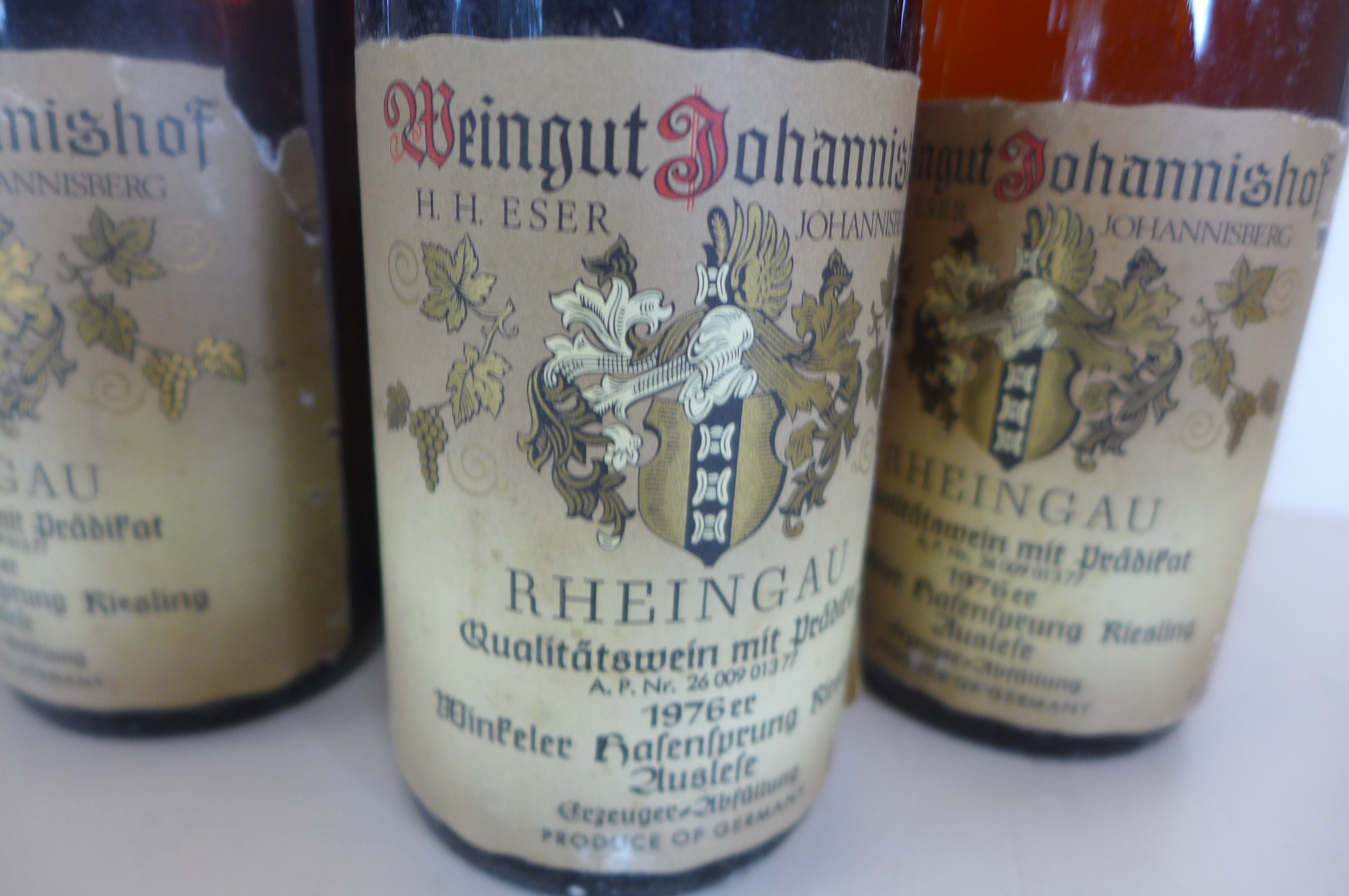 seven bottles of 1976 Rheingan Riesling, a 1976 bottle of Riesling white wine, and a 1987 bottle - Image 2 of 3