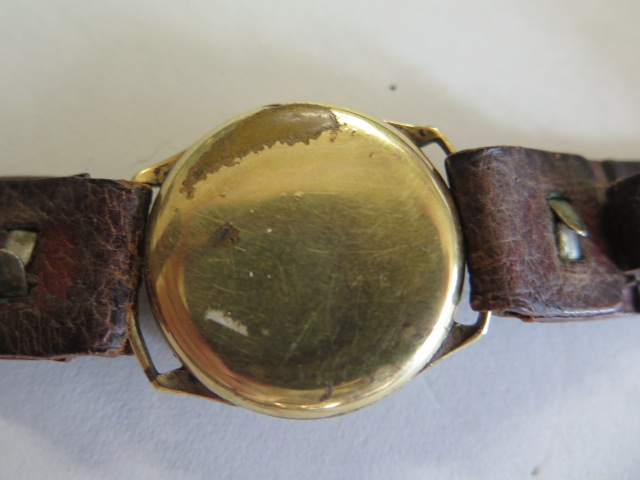 A vintage Harwood perpetual wrist watch in circular gold filled case, John Harwood is credited - Image 4 of 5