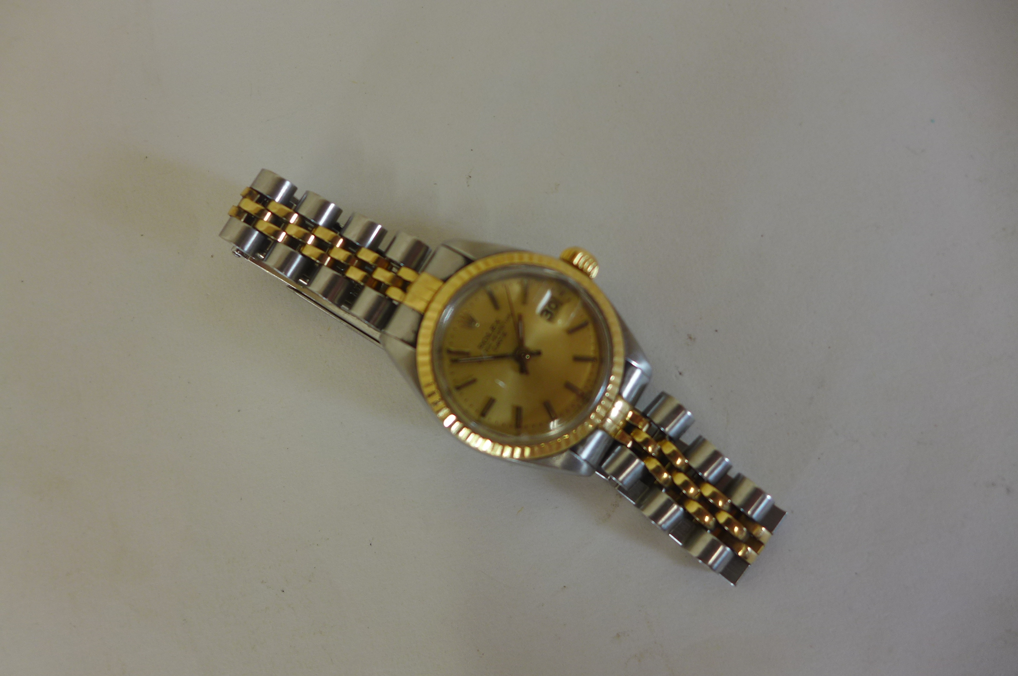 A ladies Rolex Oyster perpetual date bi-metal bracelet wristwatch, 27mm wide including button, model - Image 2 of 8