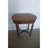 A good quality 19th/20th century marquetry inlaid rosewood and walnut ladies dressing table with