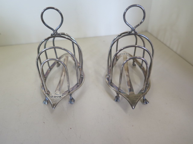 A pair of small navette shape silver toast racks, hallmarked London 1905 by William Hutton and - Image 3 of 4