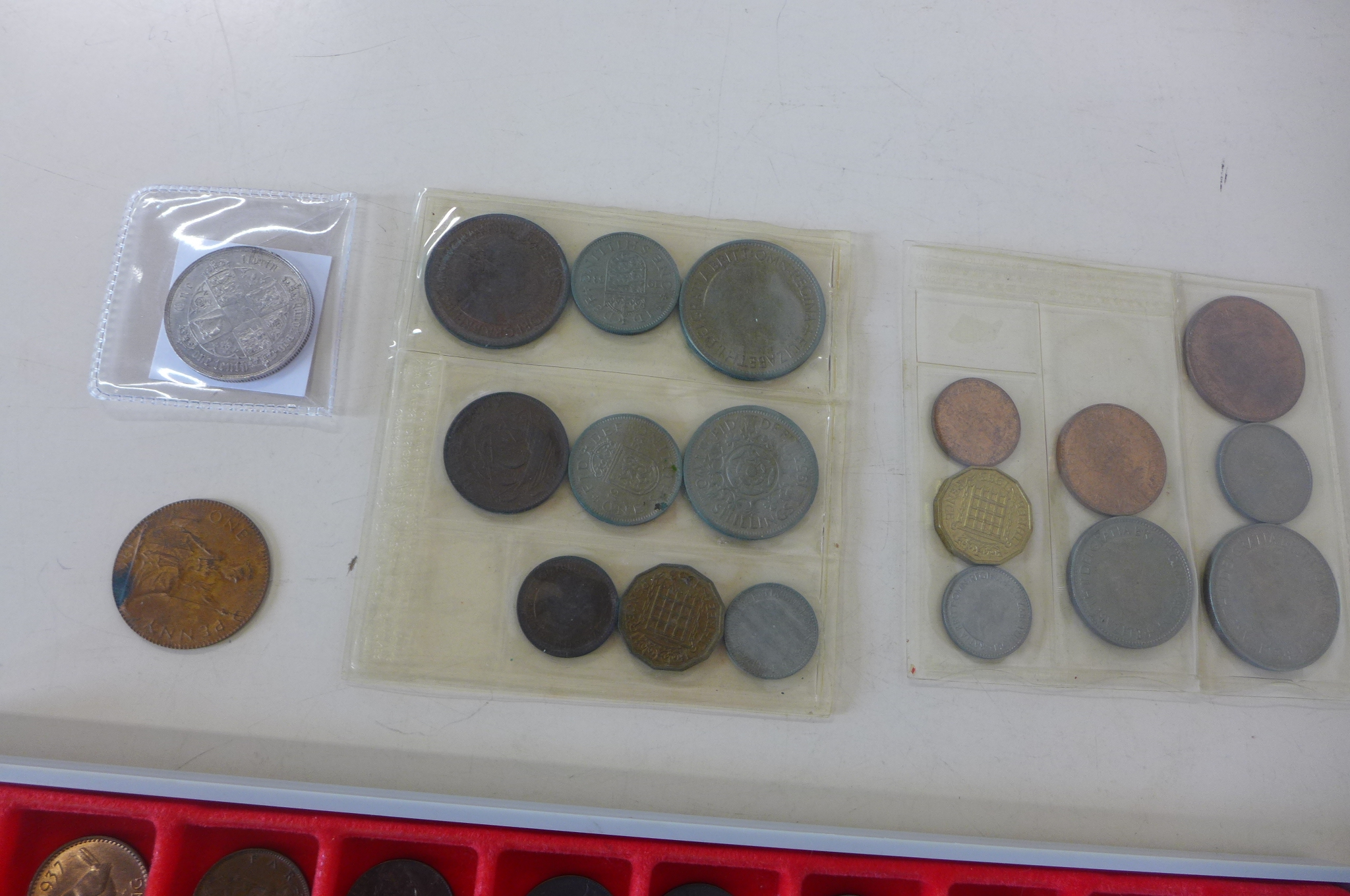 Eighty Farthings in a presentation case, and other British coinage, including two George III bank - Image 3 of 5