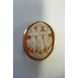 An 18ct gold cameo brooch depicting the three Graces, brooch 35mm H x 28mm W, not hallmarked,