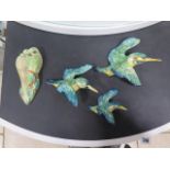 A Grays pottery pair of budgerigars wall hanger in good condition and a set of
