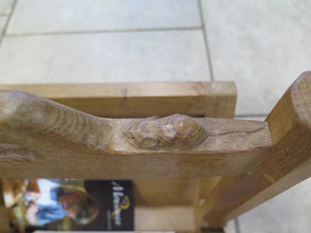 An oak magazine rack by Robert Mouseman Thompson of Kilburn with carved signature mouse - 46cm H x - Image 2 of 6