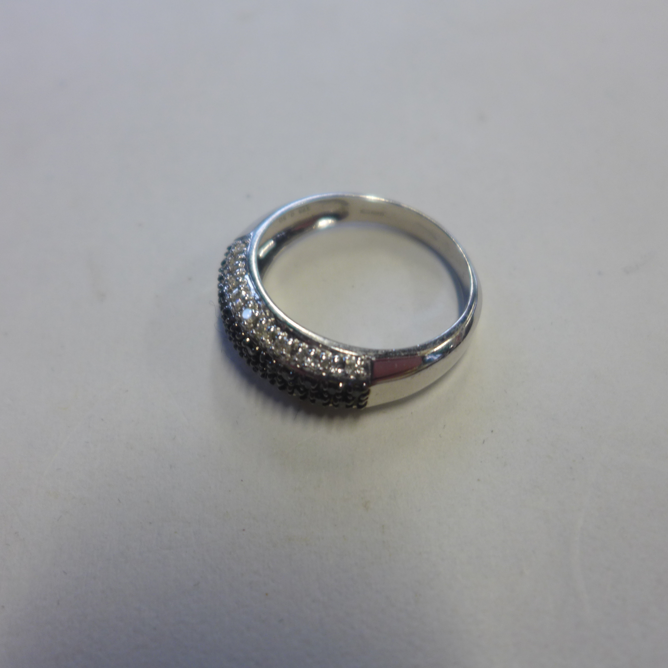 A 9ct white gold black and white diamond ring, size T, approx 4 grams, generally good - Image 2 of 3