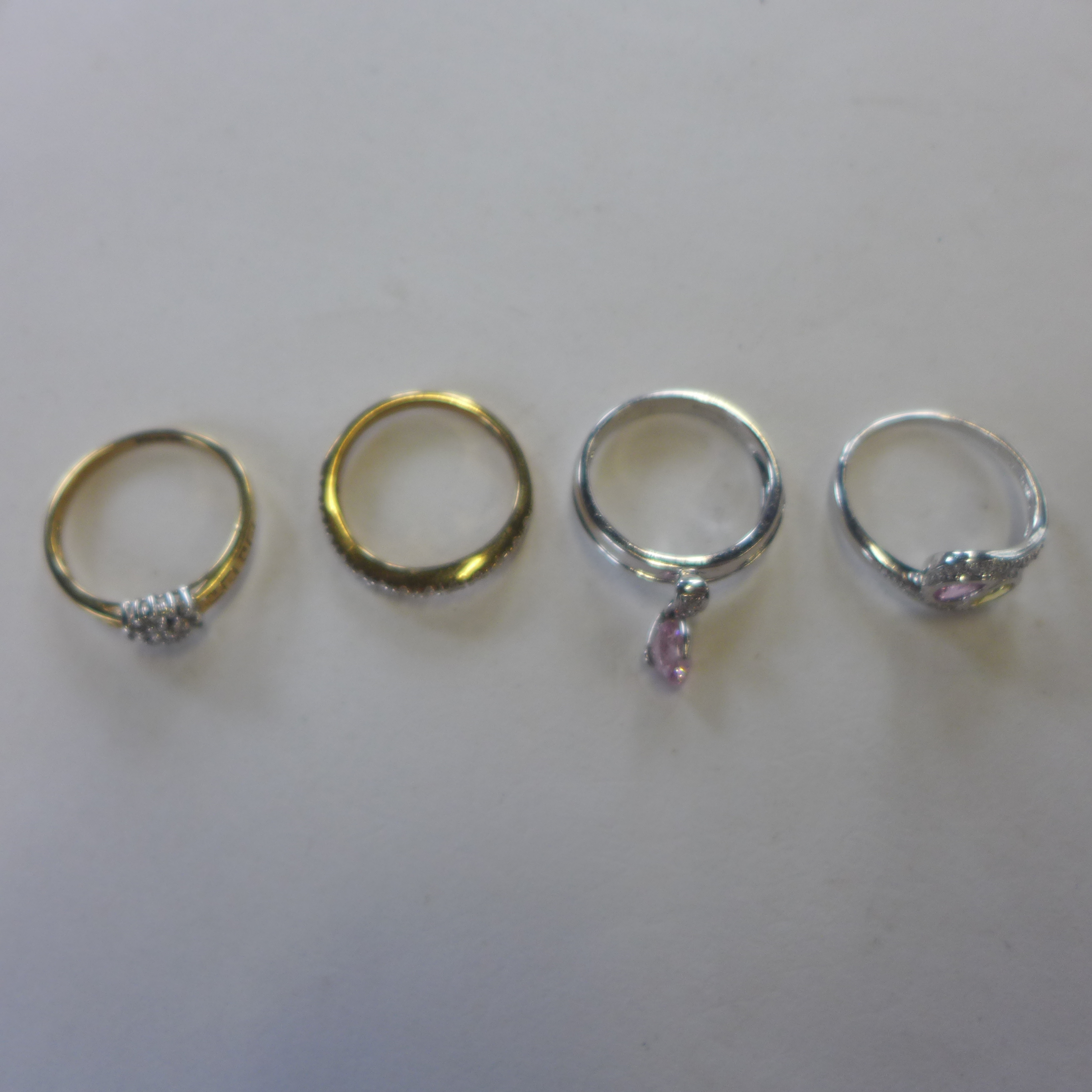 Four hallmarked 9ct gold dress rings, approx 9.3 grams - Image 2 of 2