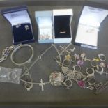 A collection of silver jewellery