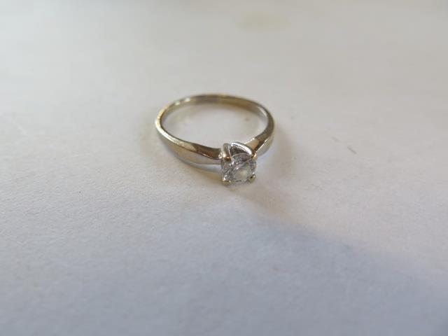 An 18ct white gold solitaire ring, diamond approx 0.34ct, ring size N/O, approx 2.8 grams, diamond - Image 2 of 4