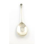 A James I silver Seal-top spoon, by James Cluatt, London 1614, fig-shaped bowl, tapering faceted