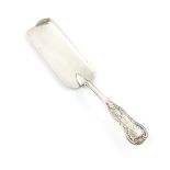 A Victorian silver King's pattern crumb scoop, by George Adams, London 1841, the terminal with a