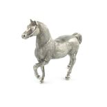 A modern silver model of a horse, maker's mark of S.M.D, London 1989, modelled in a standing