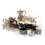 λA mixed lot, comprising silver items: a Victorian mustard pot, by J and J Angell, London 1844,