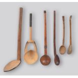 Six Zulu spoons / ladles South Africa 27.5cm - 35cm long. (6)
