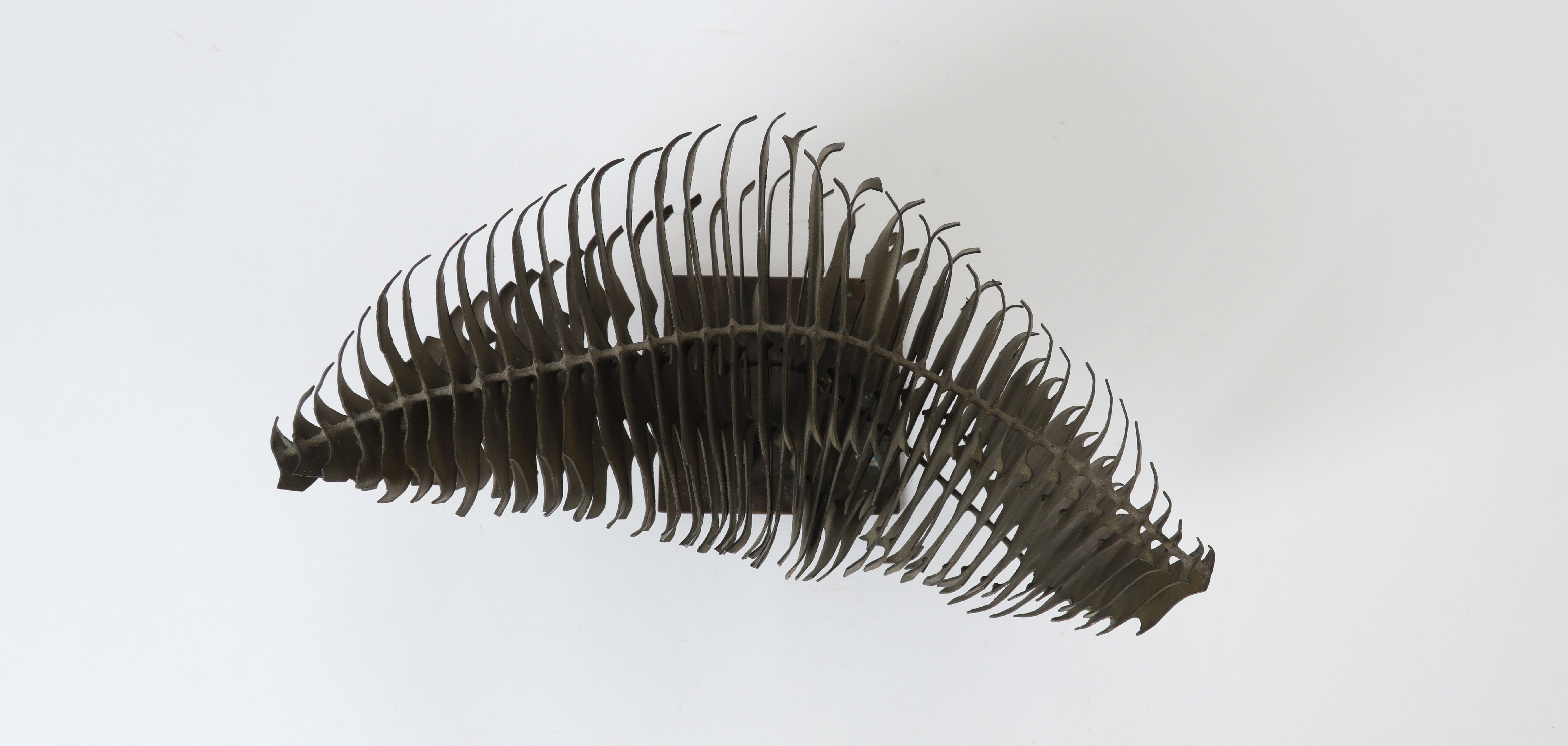 ‡ Cosimo Carlucci (Italian 1919-1987) Untitled, abstract Signed and dated 63 Brass 23 cm wide - Image 11 of 20