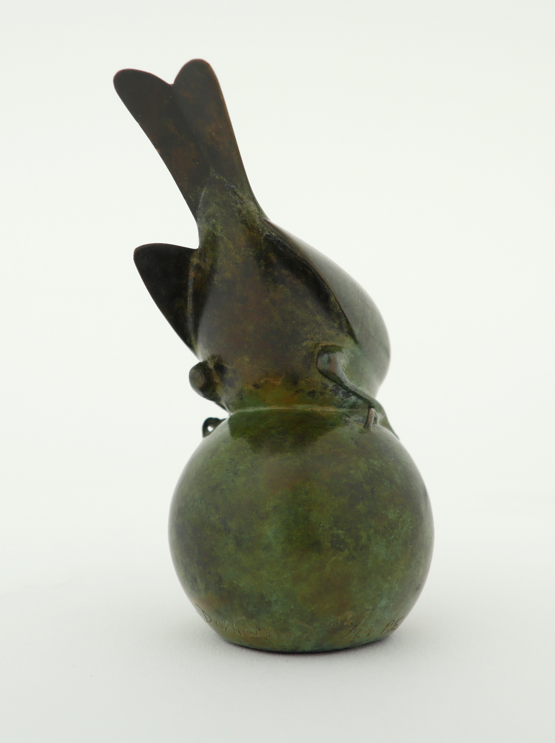 ‡ Geoffrey Dashwood (b.1947) Goldcrest on a ball Signed, numbered 12/24 and inscribed P.E. Bronze - Image 7 of 9