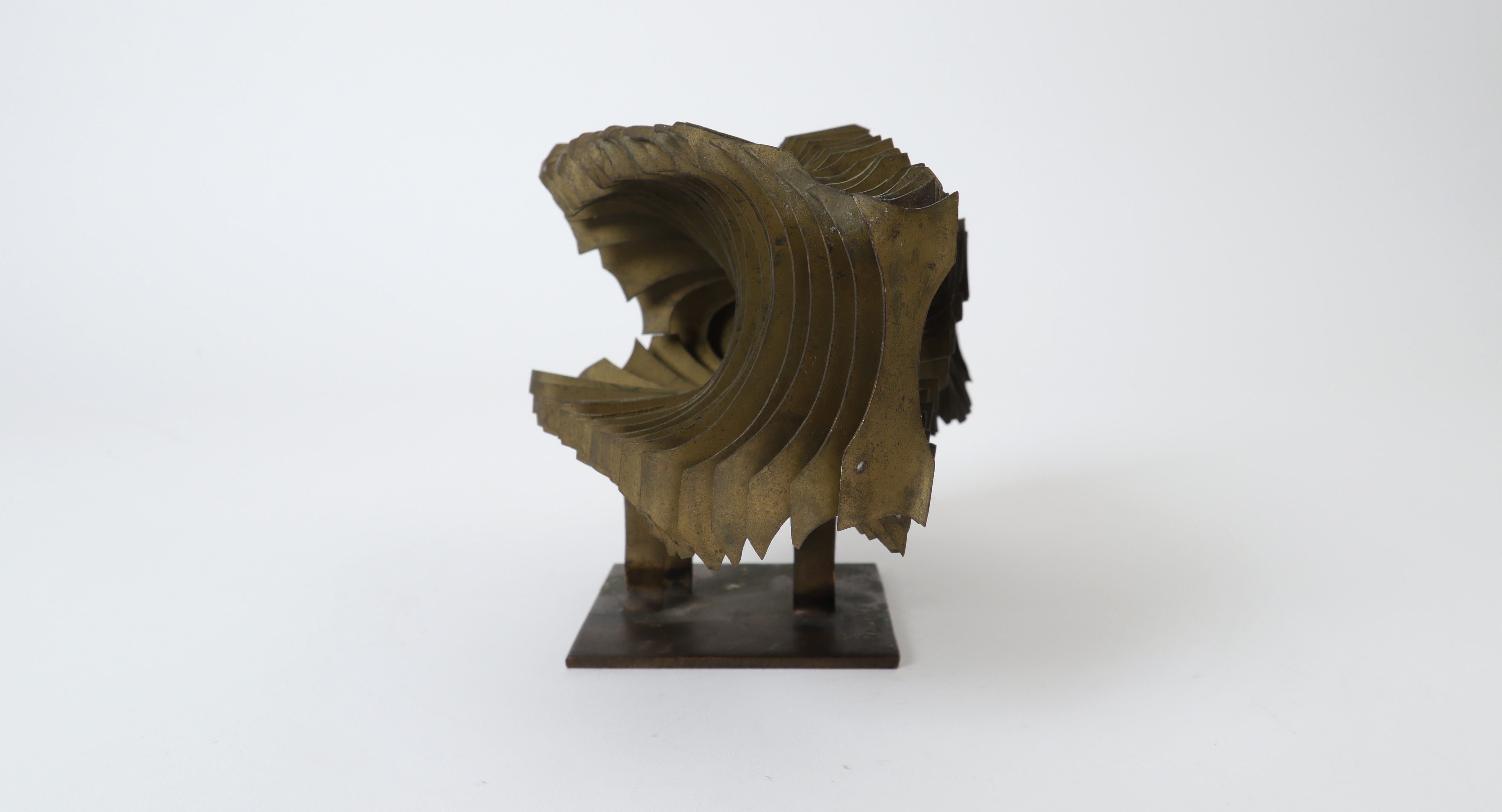 ‡ Cosimo Carlucci (Italian 1919-1987) Untitled, abstract Signed and dated 63 Brass 23 cm wide - Image 17 of 20