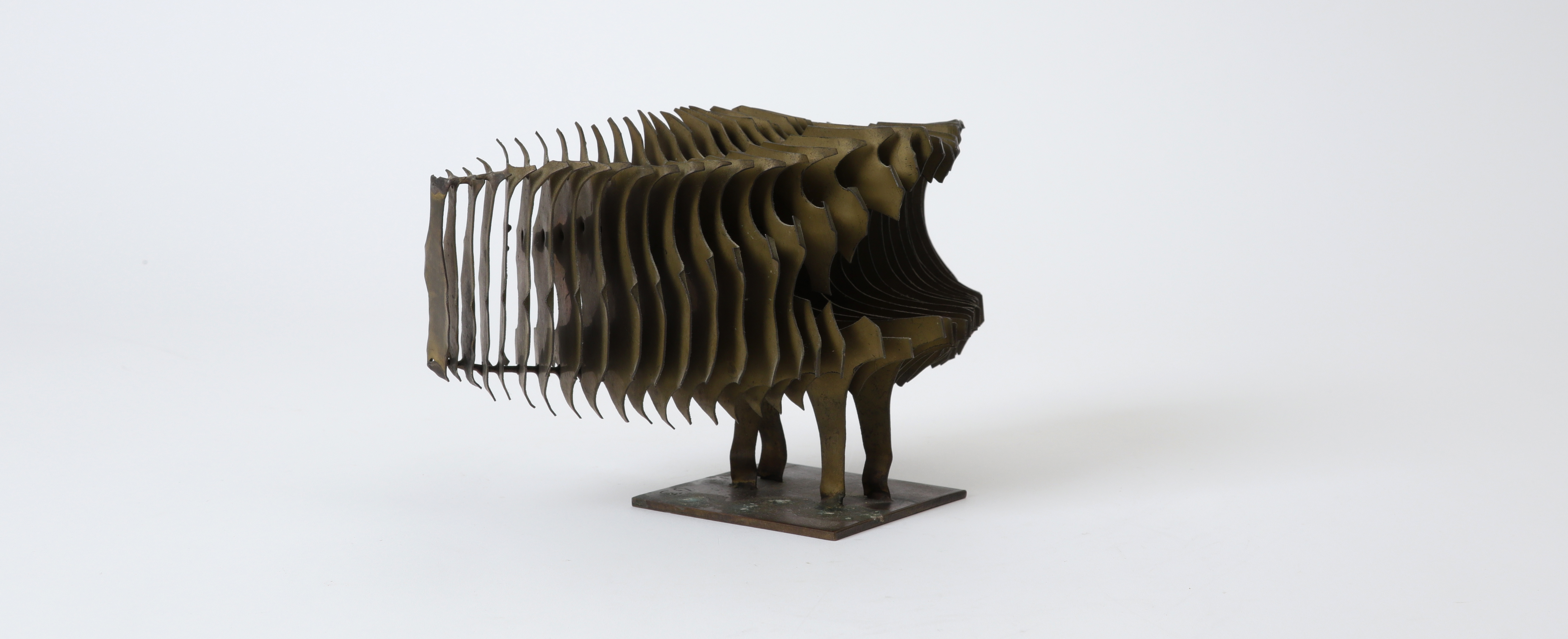 ‡ Cosimo Carlucci (Italian 1919-1987) Untitled, abstract Signed and dated 63 Brass 23 cm wide - Image 5 of 20