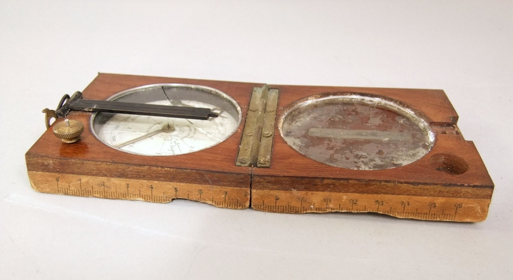 WWI General Peigne Artillery compass with mahogany casework and remains of printed instructions - Image 2 of 3