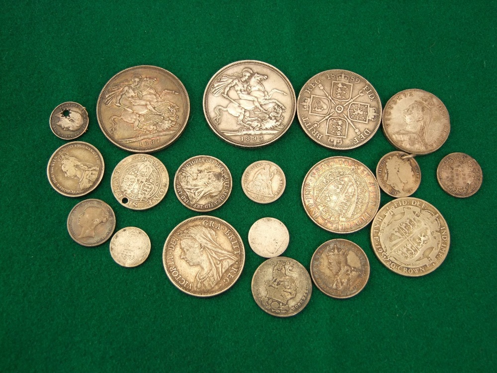 Collection of pre 1920 silver coinage crowns 1887, 1893, double florin 1889, 2 x half crowns, 1900