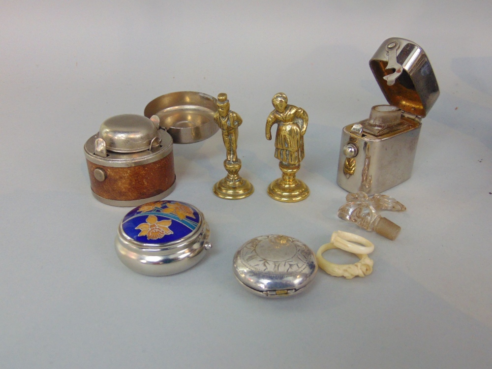 A miscellaneous collection including cut glass inkwells, one of pyramid form, silver plated - Image 3 of 3