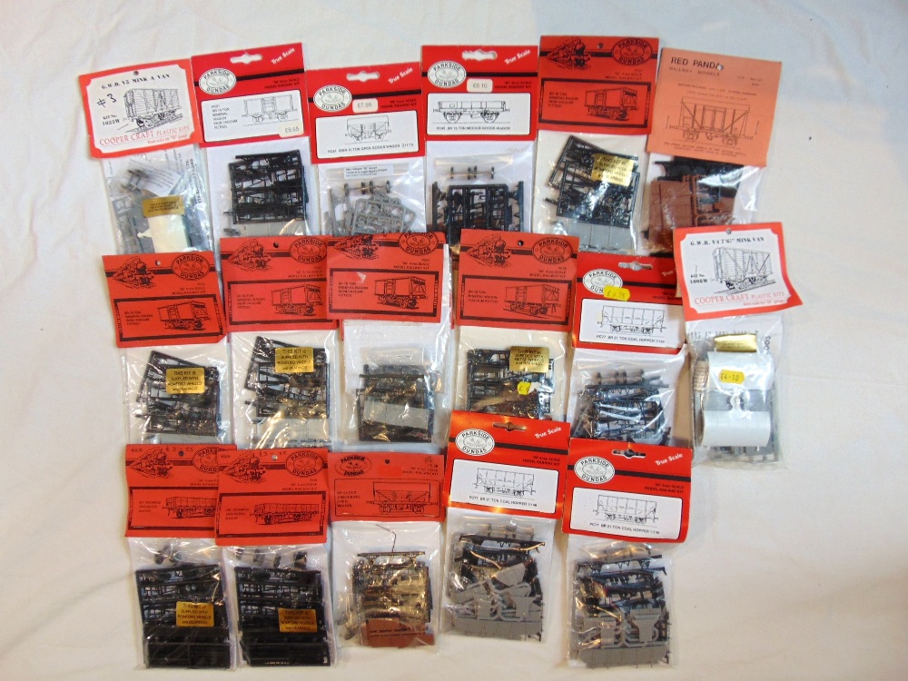 A collection of '00' gauge railway accessories including a number of Cooper Craft plastic kits for - Image 2 of 3