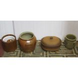 A Le Creuset 33 cast iron and enamelled casserole pot and cover, a number of Hornsea oven to table