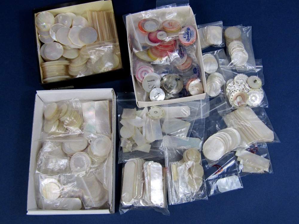 A quantity of mother-of-pearl gaming counters/tokens to include engraved examples, other inscribed