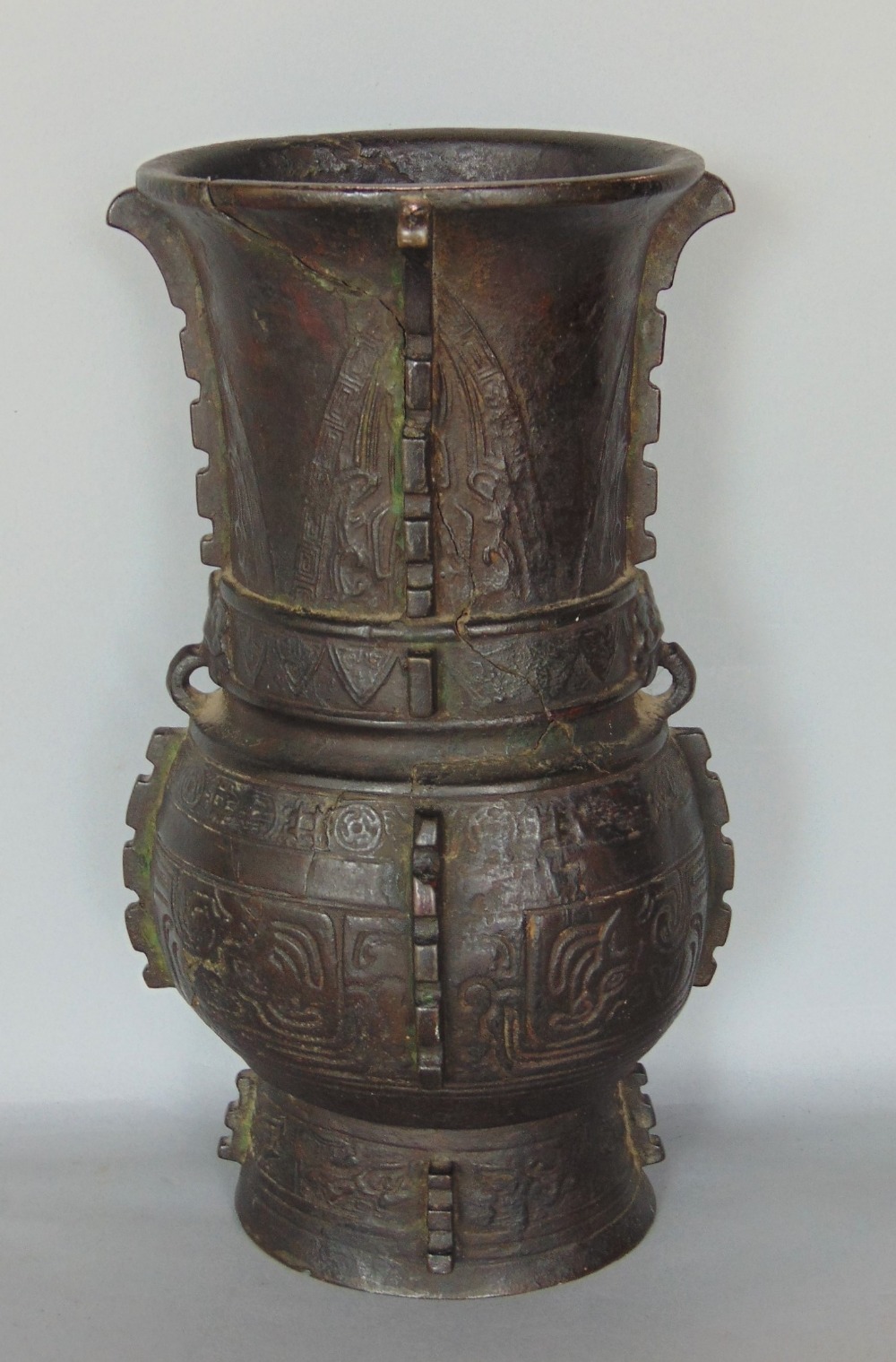 Antique Chinese Zun bronze Ming Qing vase with long darted and further Islamic type engraved panels,